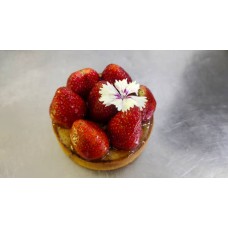 STRAWBERRY & TIE GUAN YING TART (9 PCS)